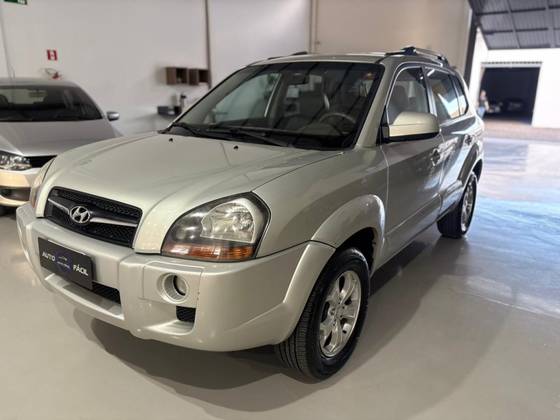 HYUNDAI TUCSON 2.0 MPFI GLS 16V 143CV 2WD FLEX 4P AUTOMÁTICO